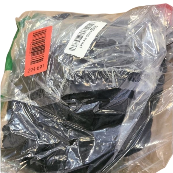 CURVAGILE - 4X Black Ruffled Tankini Swim Top (Top Only) - Picture 10 of 10